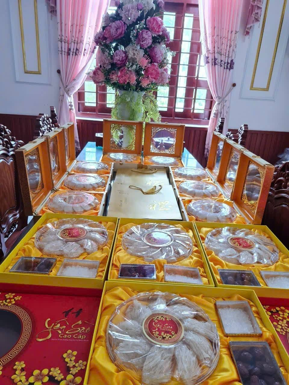 Bộ quà Gia Tường